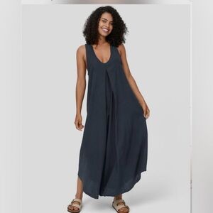 Halara U Neck Sleeveless Plicated Side Pocket Flowy Maxi Casual Linen-Feel Dress